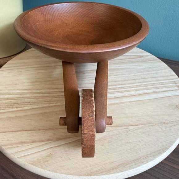 Vintage Wooden Wheelbarrow Fruit/Nut Bowl Table Centerpiece MCM Cabin Core - Picture 2 of 10